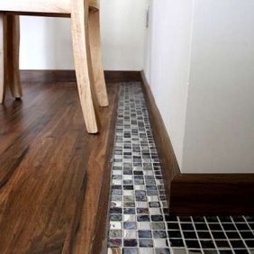 ������ܰ����b��