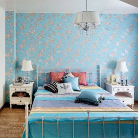 ���һ�� �{ɫ�ĵ��к��L