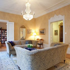 �F������A ���W190ƽ�׼Ҿ�