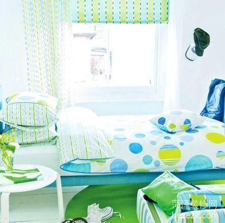 �c����ͬ�ļ��b�� 12�N�{ɫ�����լ