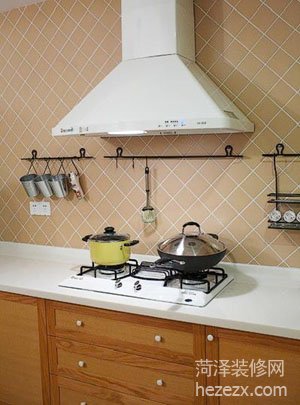 �b���е�20�l��(j��ng)���Z� �p���b���Ҹ��ļ�(�M�D)